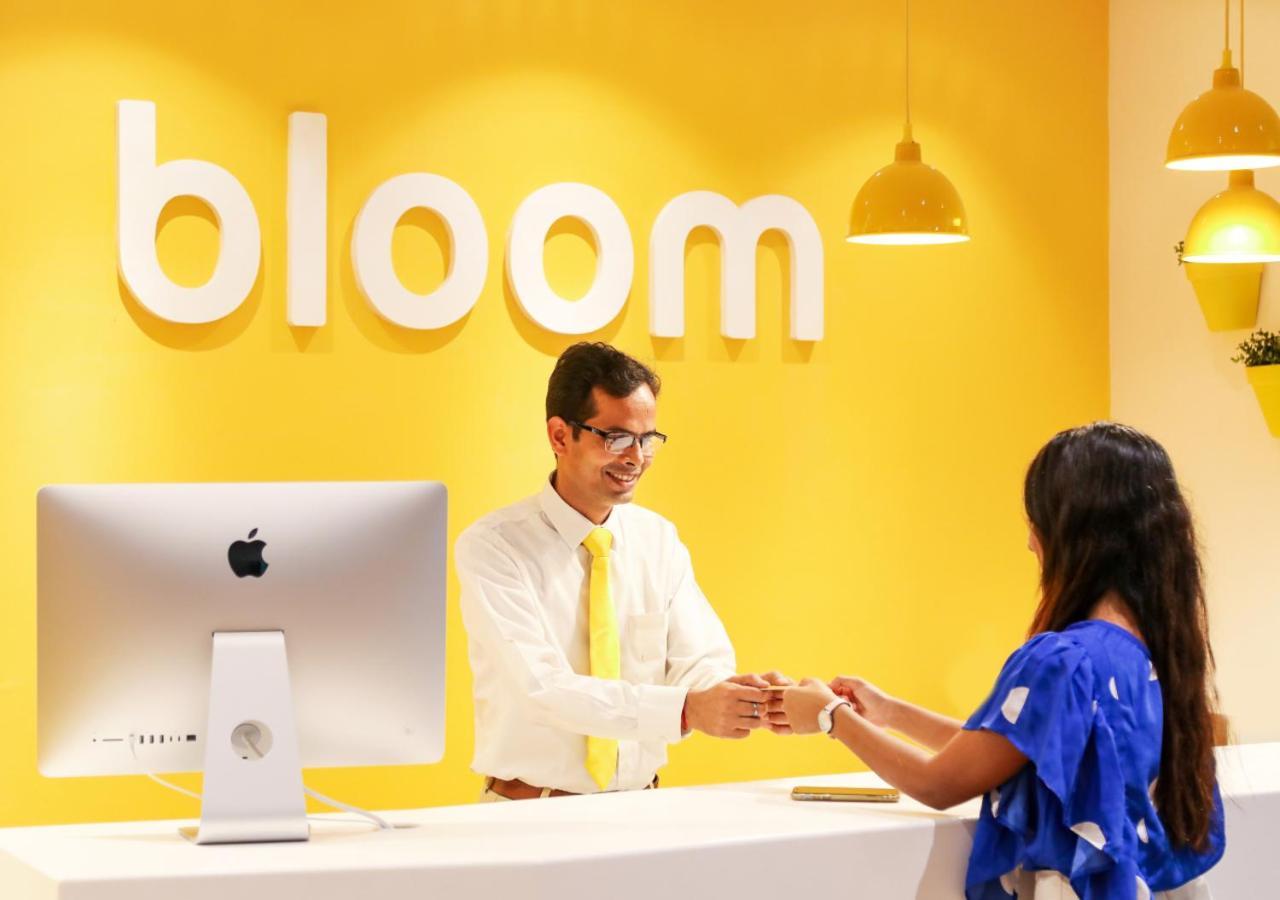 Bloom Hotel - Juhu Bombay Eksteriør billede